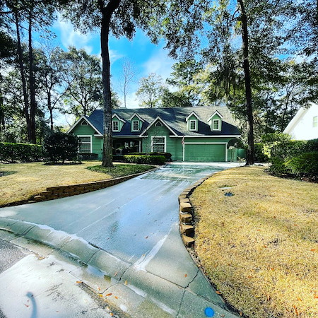 Soft washing vs pressure washing which method is right for your bluffton home